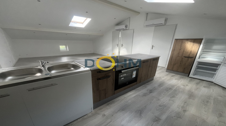 Ma-Cabane - Location Appartement Unieux, 70 m²