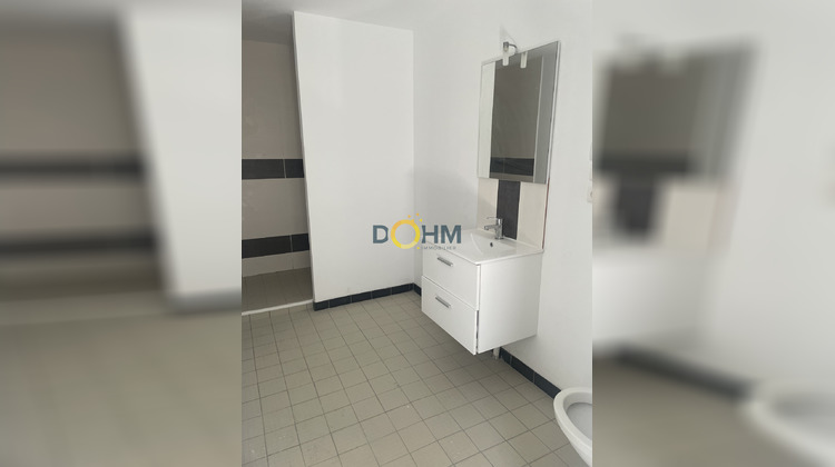 Ma-Cabane - Location Appartement Unieux, 70 m²