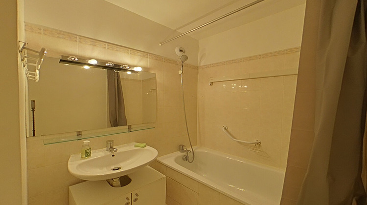 Ma-Cabane - Location Appartement VAIRES-SUR-MARNE, 51 m²