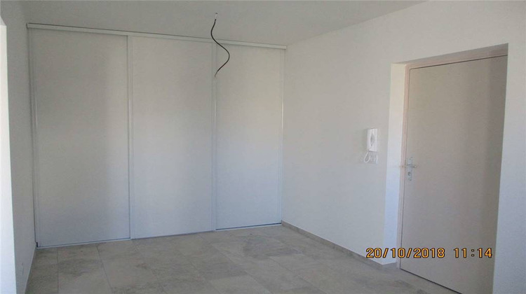 Ma-Cabane - Location Appartement Vaison-la-Romaine, 63 m²