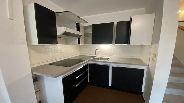 Ma-Cabane - Location Appartement Vaison-la-Romaine, 58 m²