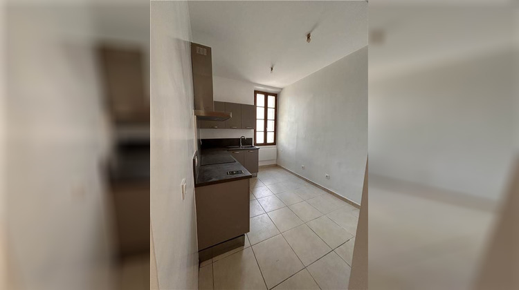 Ma-Cabane - Location Appartement Vaison-la-Romaine, 63 m²