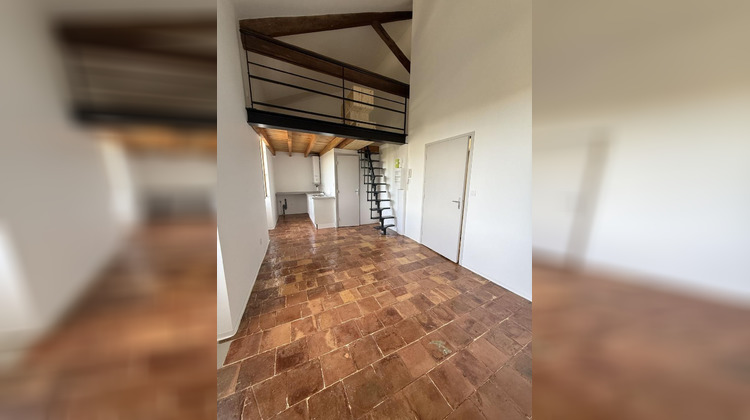 Ma-Cabane - Location Appartement VAISON LA ROMAINE, 40 m²