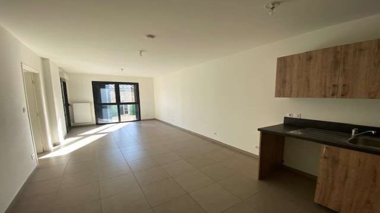 Ma-Cabane - Location Appartement Vaison-la-Romaine, 44 m²