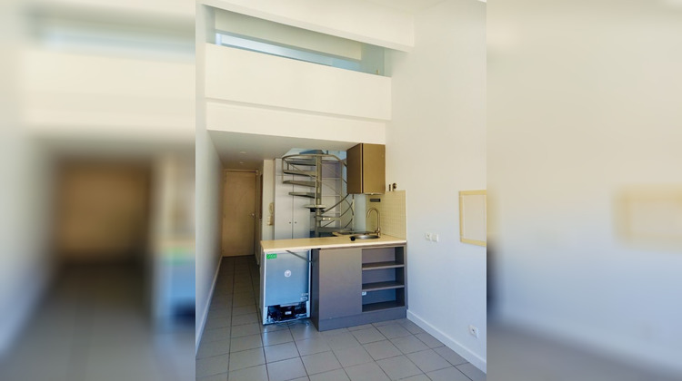 Ma-Cabane - Location Appartement VAISON LA ROMAINE, 30 m²