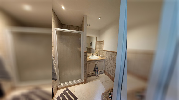 Ma-Cabane - Location Appartement Vaison-la-Romaine, 82 m²