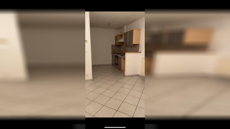 Ma-Cabane - Location Appartement VAIVRE ET MONTOILLE, 49 m²