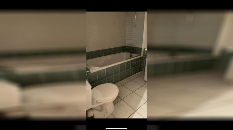 Ma-Cabane - Location Appartement VAIVRE ET MONTOILLE, 49 m²