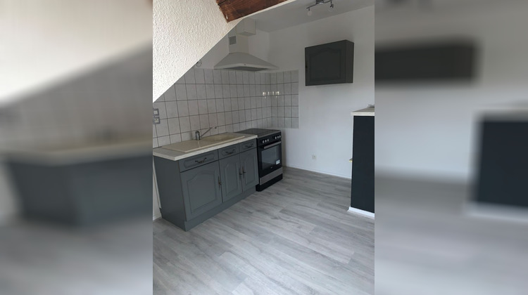 Ma-Cabane - Location Appartement VALDAHON, 46 m²