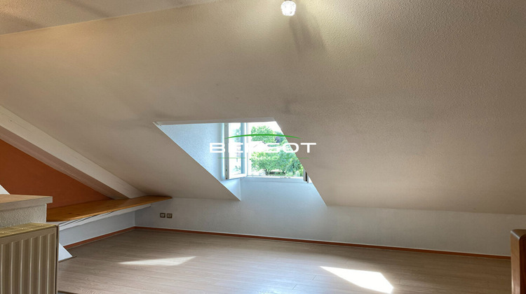 Ma-Cabane - Location Appartement VALDAHON, 32 m²