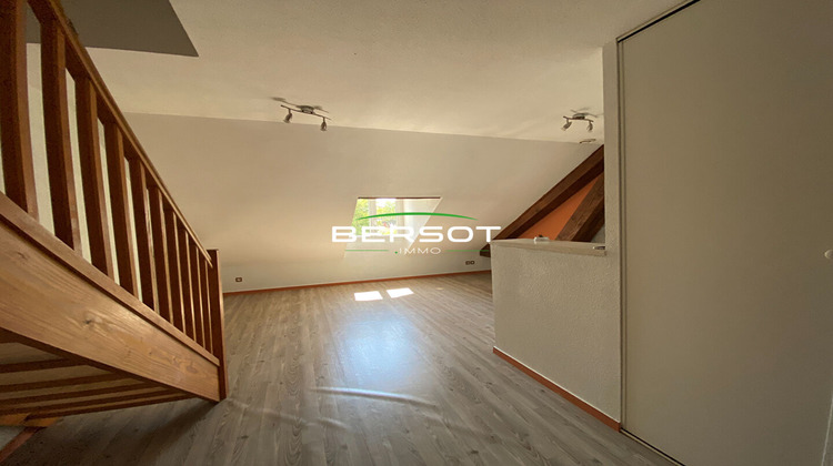 Ma-Cabane - Location Appartement VALDAHON, 31 m²