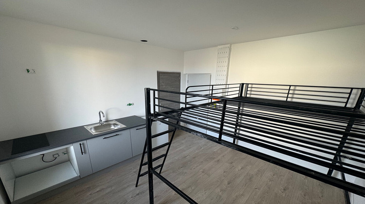 Ma-Cabane - Location Appartement VALENCE, 13 m²