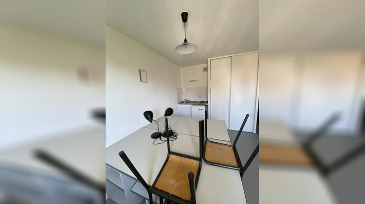 Ma-Cabane - Location Appartement VALENCE, 30 m²