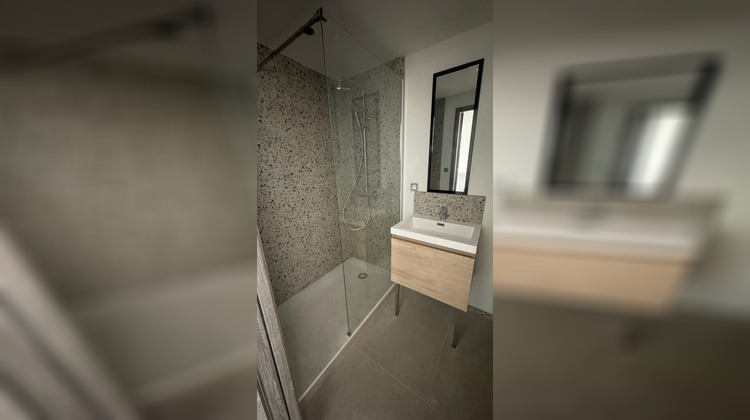 Ma-Cabane - Location Appartement VALENCE, 14 m²