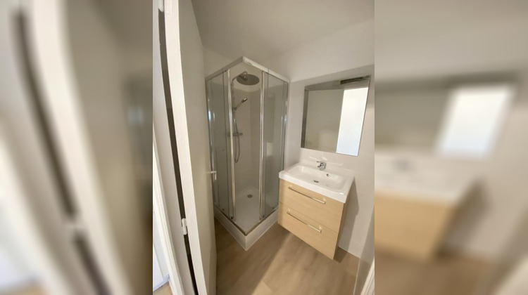Ma-Cabane - Location Appartement VALENCE, 20 m²