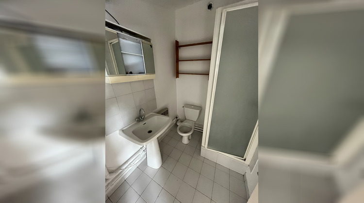 Ma-Cabane - Location Appartement VALENCE, 30 m²