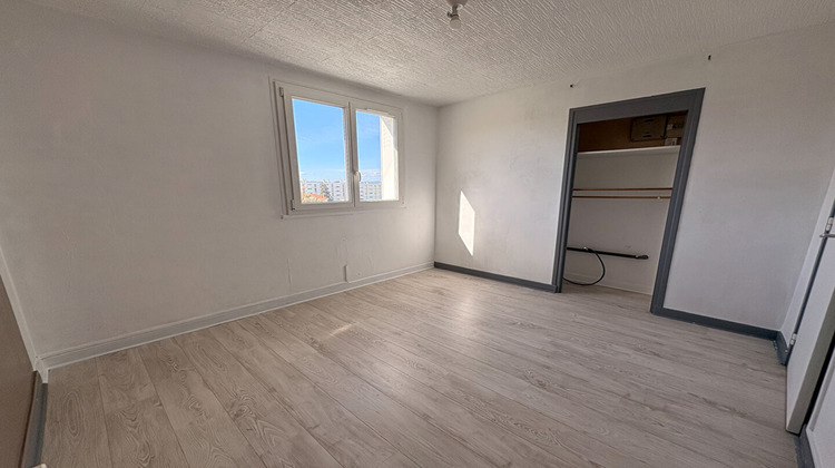 Ma-Cabane - Location Appartement VALENCE, 52 m²