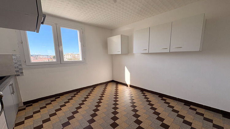 Ma-Cabane - Location Appartement VALENCE, 52 m²