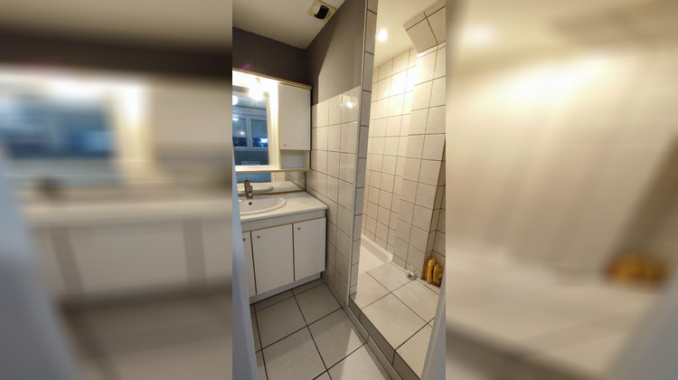 Ma-Cabane - Location Appartement VALENCE, 39 m²