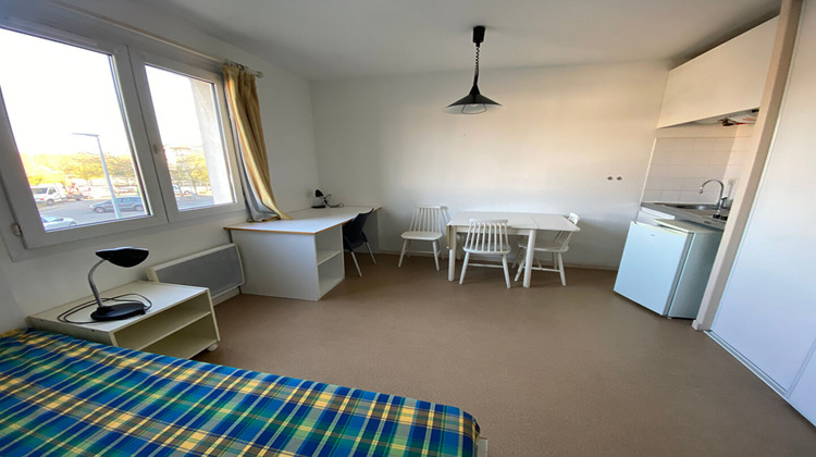 Ma-Cabane - Location Appartement VALENCE, 22 m²