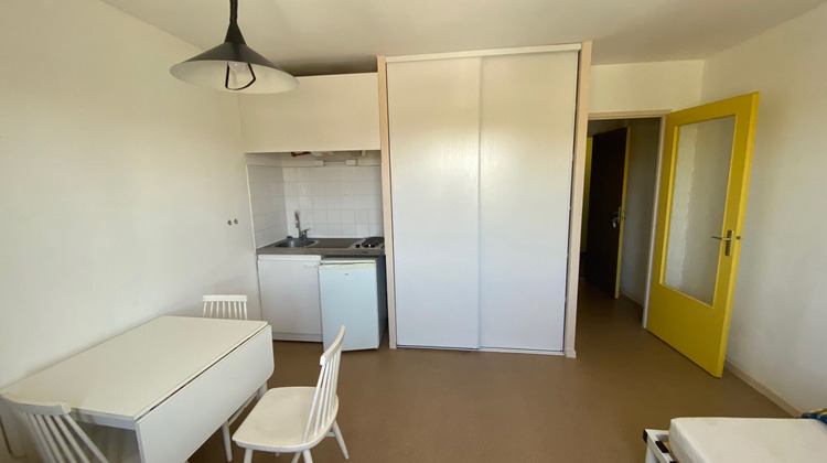 Ma-Cabane - Location Appartement VALENCE, 22 m²
