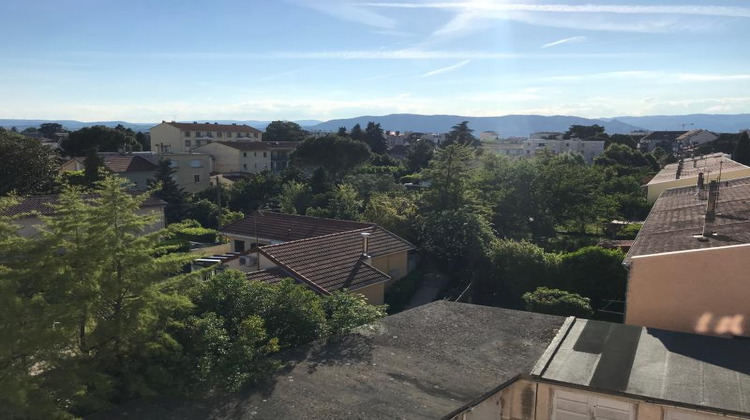 Ma-Cabane - Location Appartement VALENCE, 27 m²