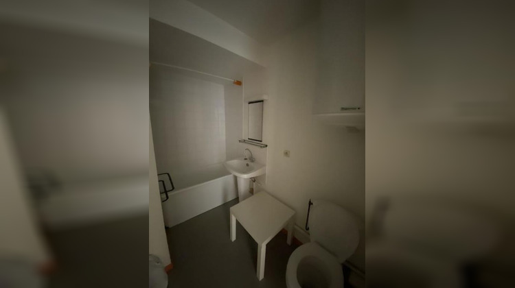 Ma-Cabane - Location Appartement VALENCE, 39 m²