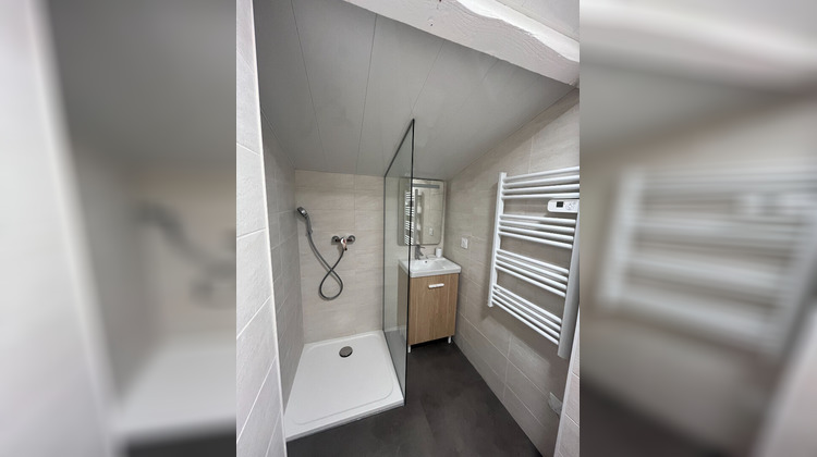Ma-Cabane - Location Appartement VALENCE, 21 m²
