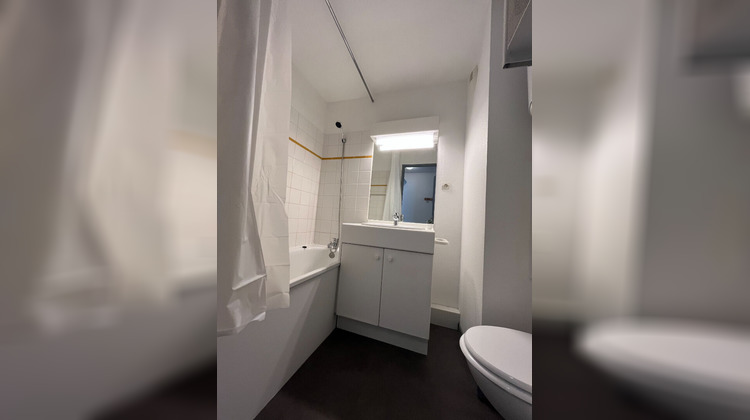 Ma-Cabane - Location Appartement VALENCE, 27 m²