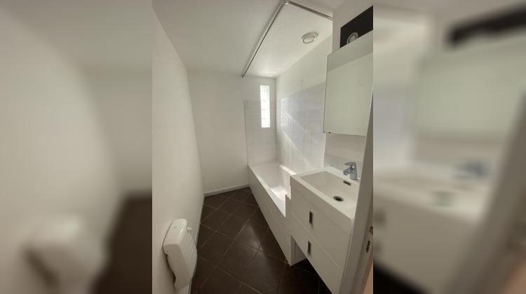 Ma-Cabane - Location Appartement VALENCE, 63 m²
