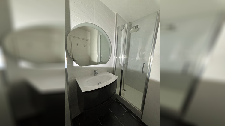 Ma-Cabane - Location Appartement VALENCE, 37 m²