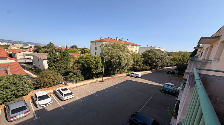 Ma-Cabane - Location Appartement VALENCE, 32 m²