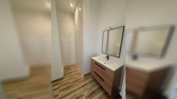 Ma-Cabane - Location Appartement VALENCE, 54 m²