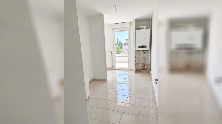 Ma-Cabane - Location Appartement VALENCE, 75 m²