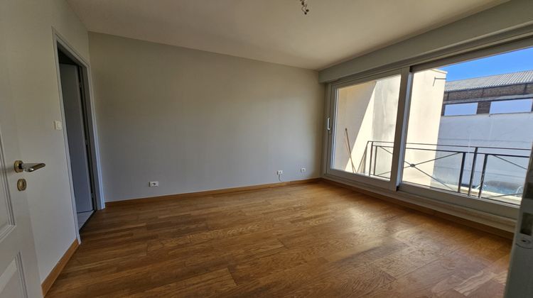 Ma-Cabane - Location Appartement Valenciennes, 47 m²
