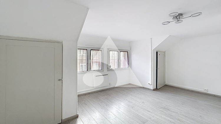 Ma-Cabane - Location Appartement VALENCIENNES, 35 m²