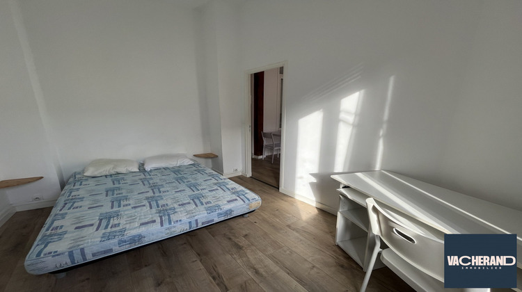 Ma-Cabane - Location Appartement Valenciennes, 30 m²