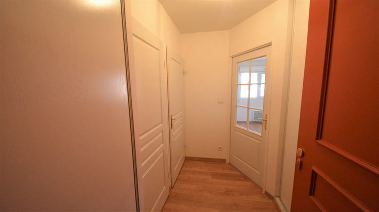 Ma-Cabane - Location Appartement VALENCIENNES, 30 m²