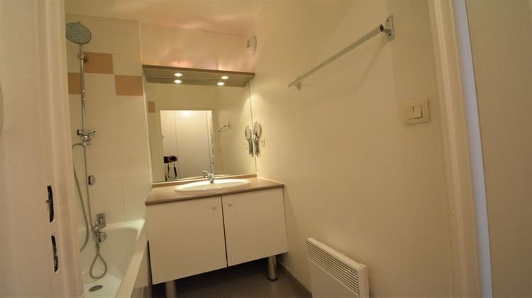 Ma-Cabane - Location Appartement VALENCIENNES, 30 m²