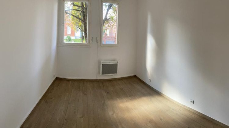 Ma-Cabane - Location Appartement Valenciennes, 92 m²