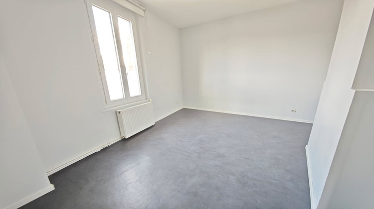 Ma-Cabane - Location Appartement VALENCIENNES, 30 m²