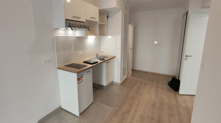 Ma-Cabane - Location Appartement Valenciennes, 42 m²