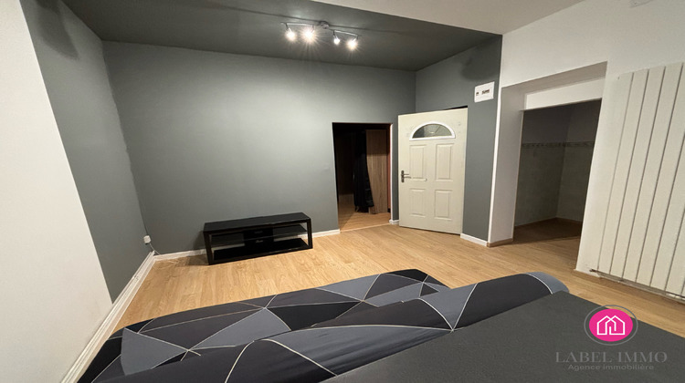 Ma-Cabane - Location Appartement Valenciennes, 35 m²