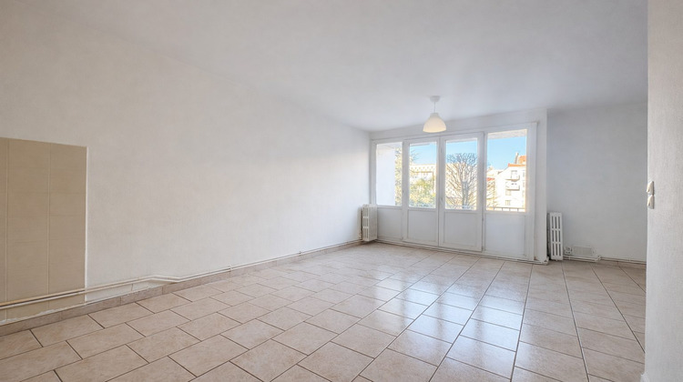 Ma-Cabane - Location Appartement Valenciennes, 45 m²