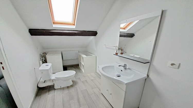 Ma-Cabane - Location Appartement VALENCIENNES, 35 m²