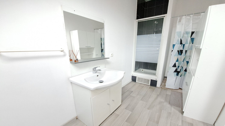 Ma-Cabane - Location Appartement VALENCIENNES, 35 m²