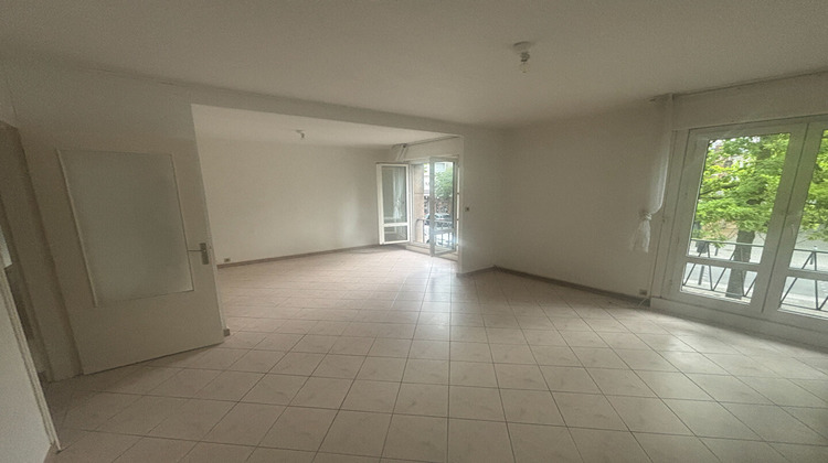 Ma-Cabane - Location Appartement VALENCIENNES, 100 m²