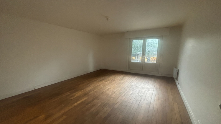 Ma-Cabane - Location Appartement VALENCIENNES, 100 m²