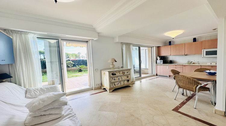 Ma-Cabane - Location Appartement Vallauris, 27 m²