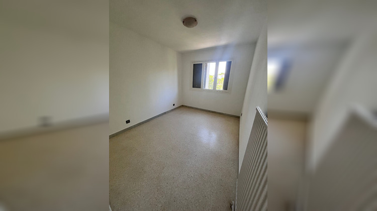 Ma-Cabane - Location Appartement VALLAURIS, 65 m²